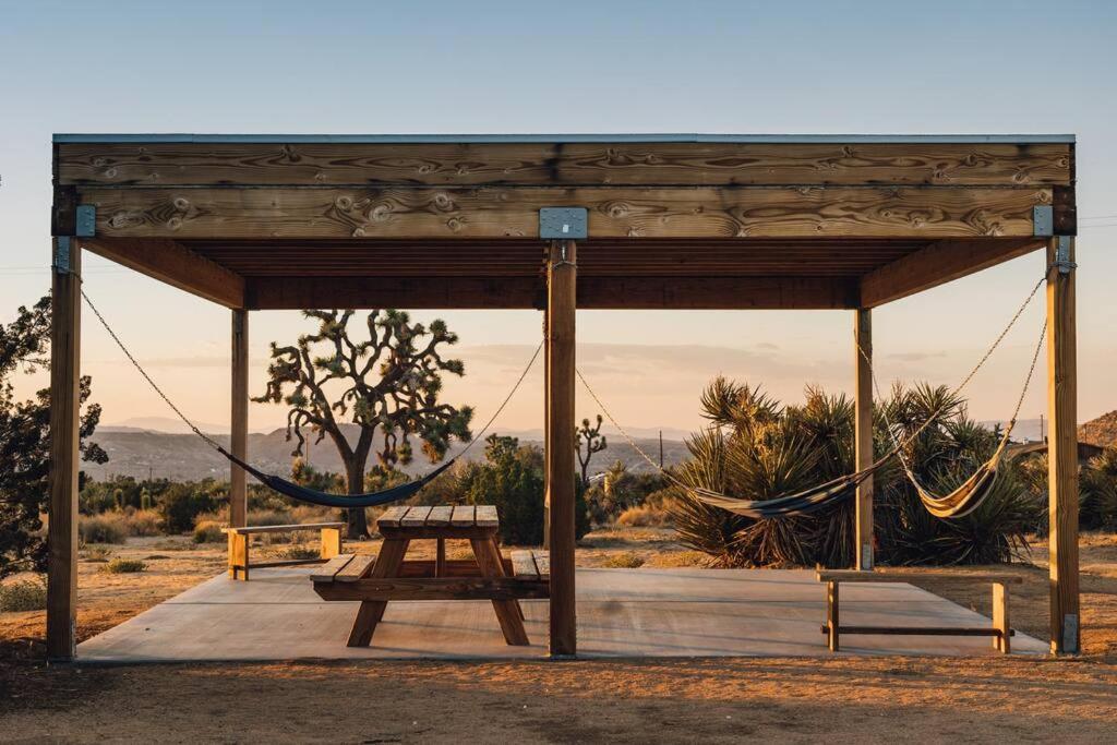 Joshua Tree Hidden Tower * Views - Landmark Yucca Valley Eksteriør billede